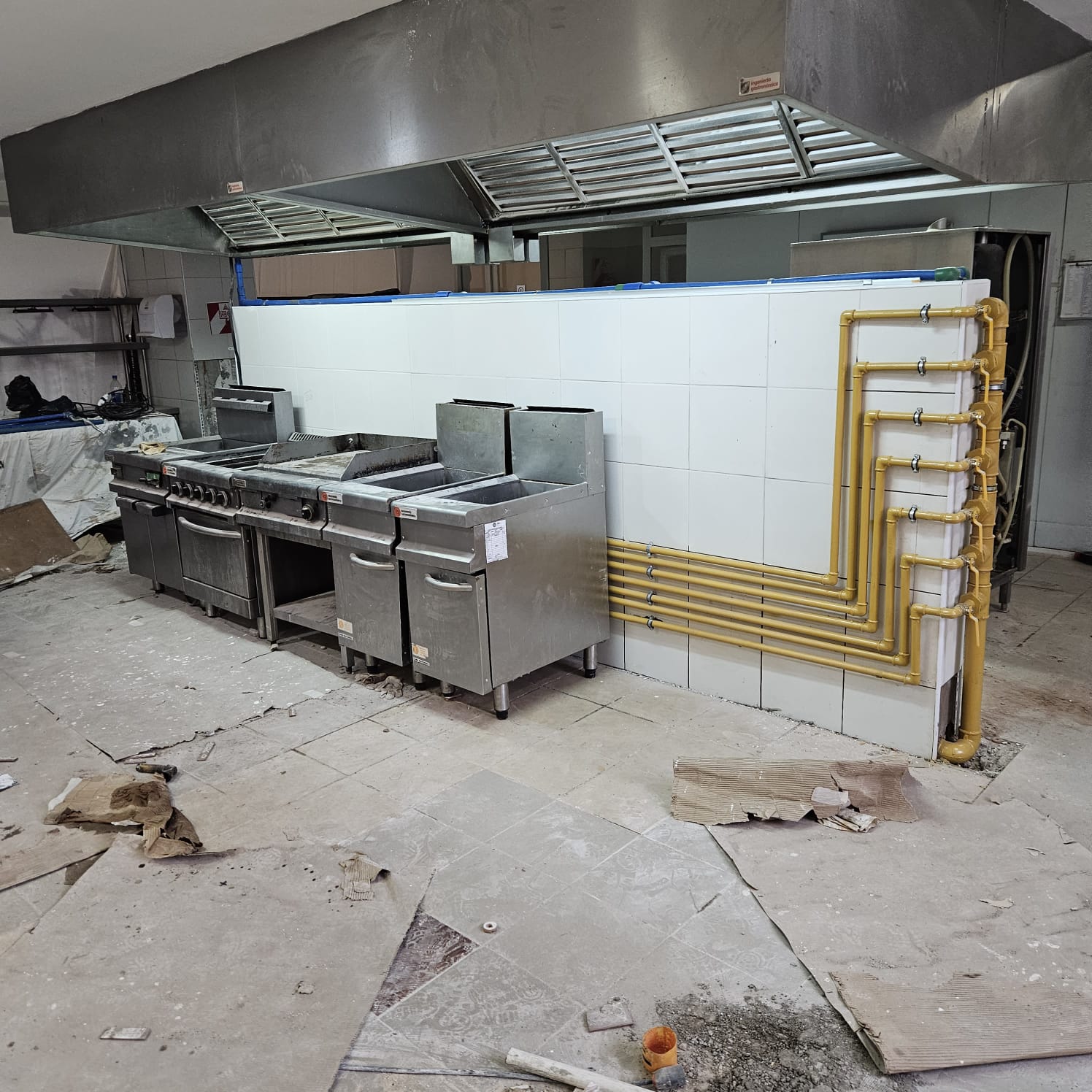 Instalación de gas en cocina industrial